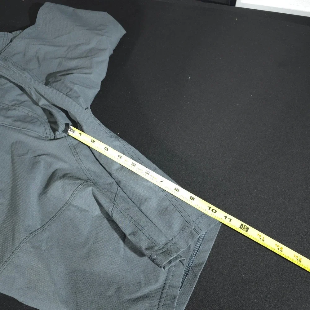 KUHL Renegade Shorts Mens 30 Gray Ripstop Hiking Technical Outdoor Active 10in